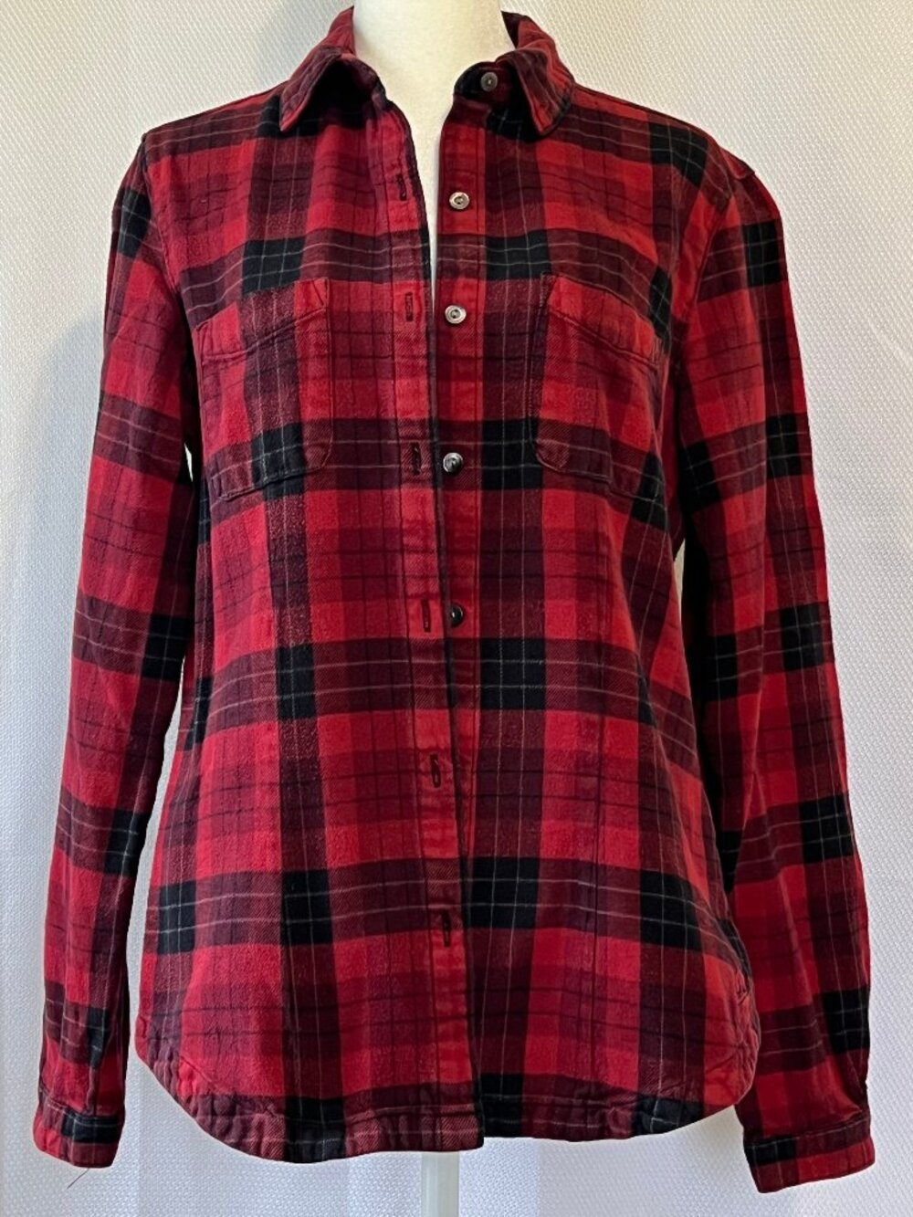 Vintage Woolrich Women's Regular Heirloom Red Plaid Flannel Shirt - Picture 2 of 16